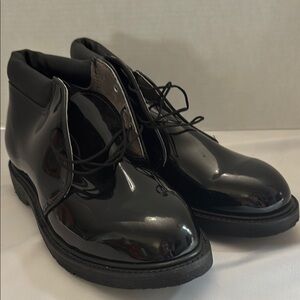 Black Leather Oxfords with Glossy Finish